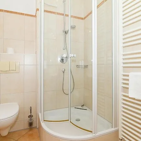 Duenenschloss Duenenschloss 2-18 Apartamento Ostseebad Kühlungsborn