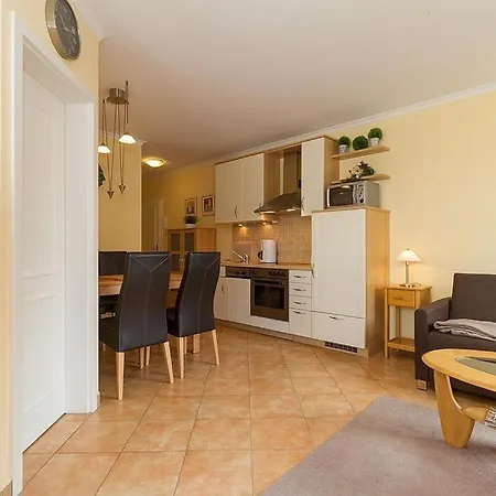 Apartamento Duenenschloss Duenenschloss 2-18 Ostseebad Kühlungsborn