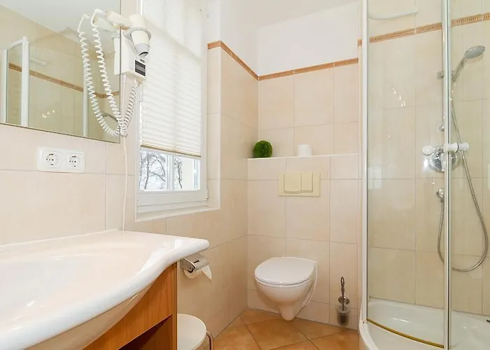 Duenenschloss Duenenschloss 2-18 公寓 Ostseebad Kühlungsborn